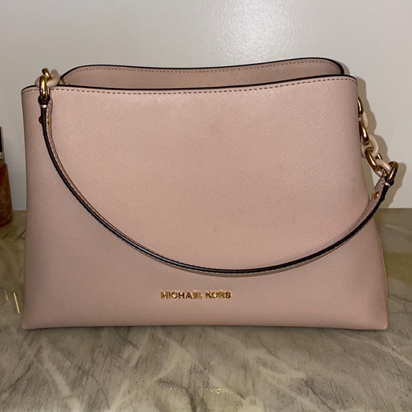 Michael Kors Bag - Picture 1 of 9
